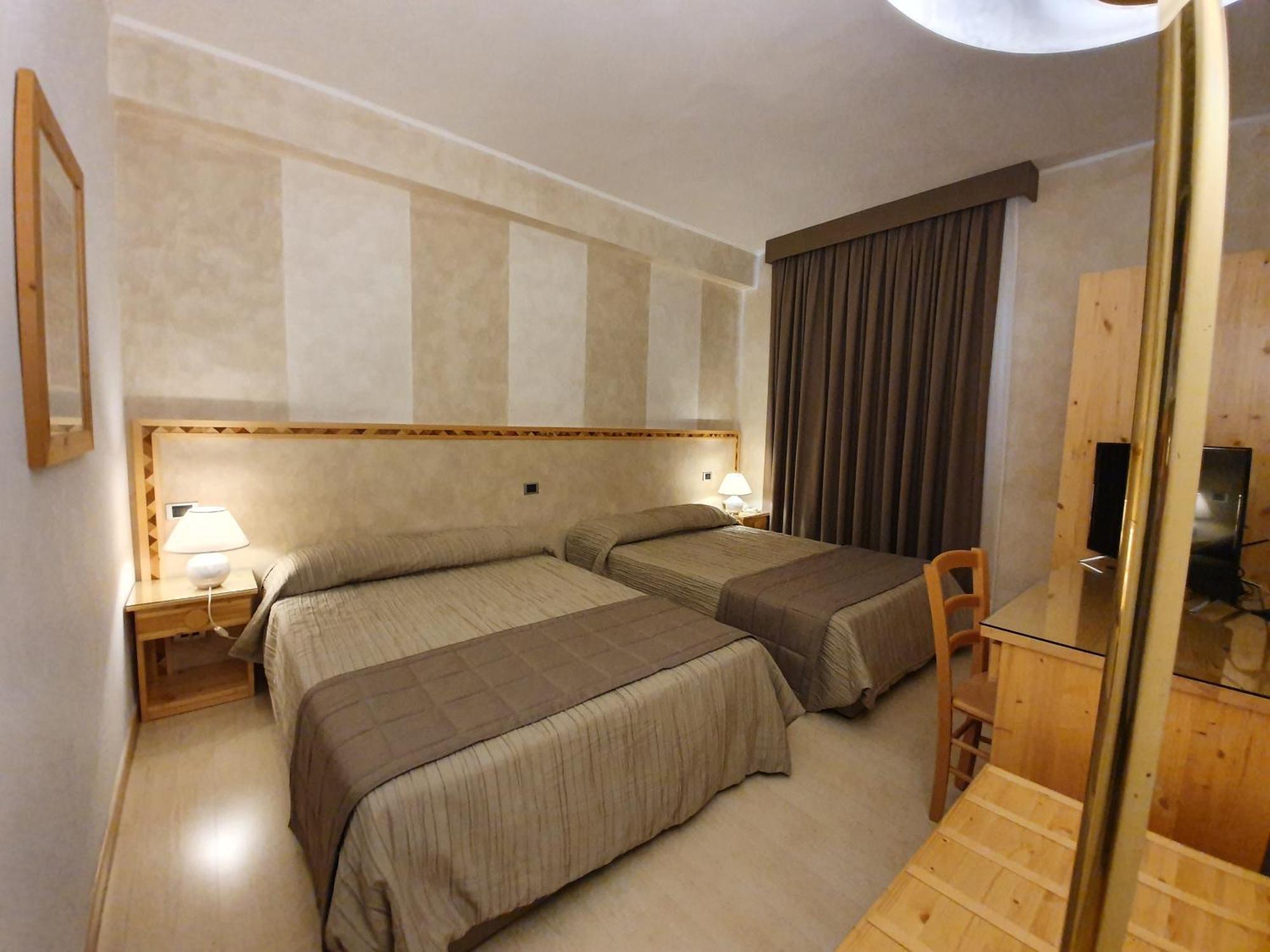 Hotel Gialletti Orvieto Esterno foto